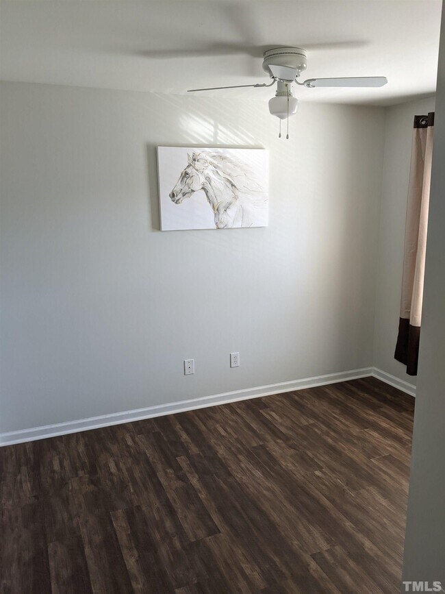 Building Photo - 5902 San Marcos Way