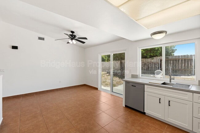 Building Photo - 4181 Galbar St