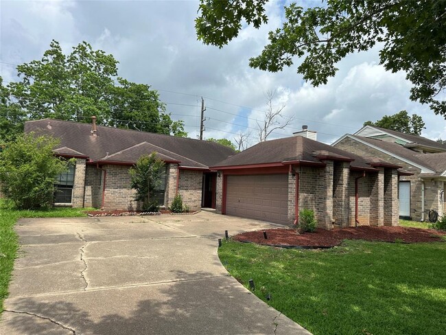 Primary Photo - 3210 Settlers Way Blvd