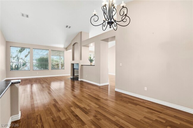 Building Photo - 2870 Deerwood Ct