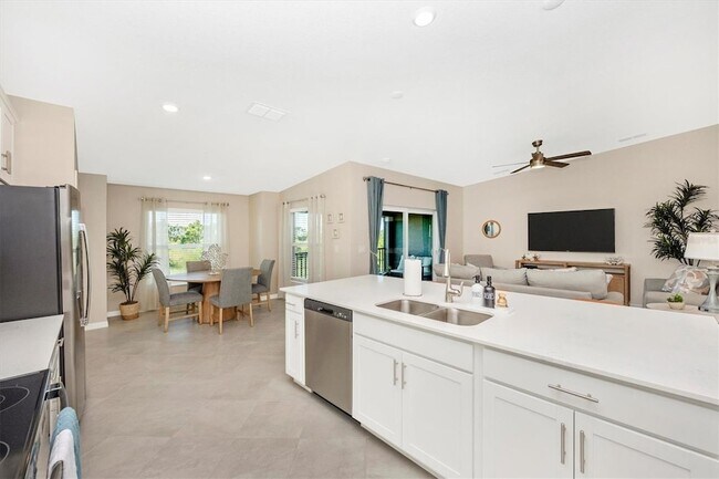 Building Photo - 17500 Opal Sand Dr