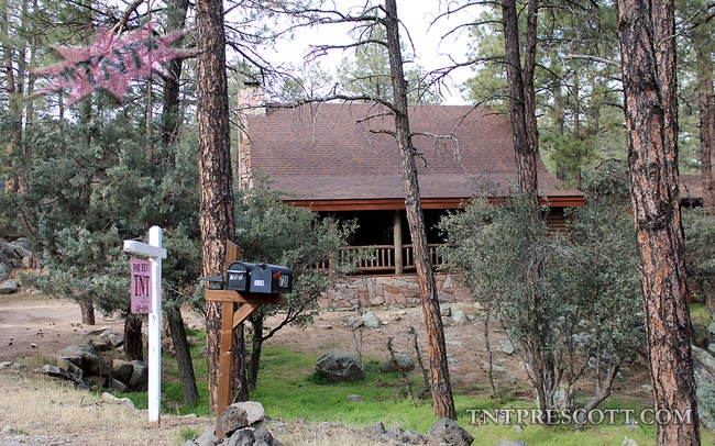 Building Photo - Cabin in Prescott
