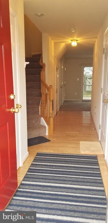 Building Photo - 5503 Sacramento Mews Pl
