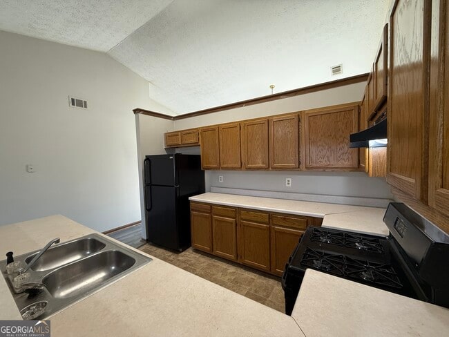 Building Photo - 235 Whirlwind Ct