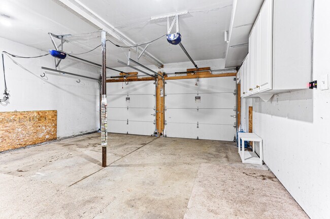 Building Photo - 39890 Edmundton St