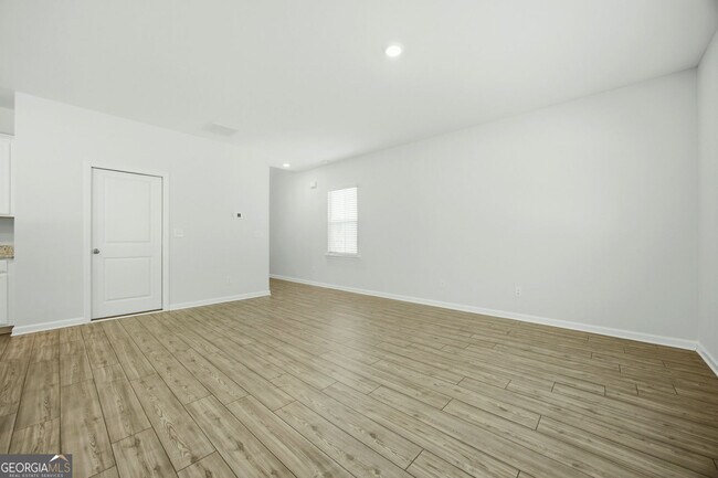 Building Photo - 111 Horned Owl Ave