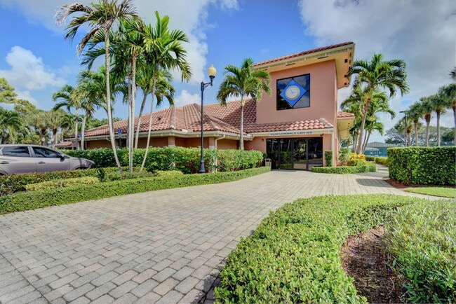 Building Photo - 131 Island Way