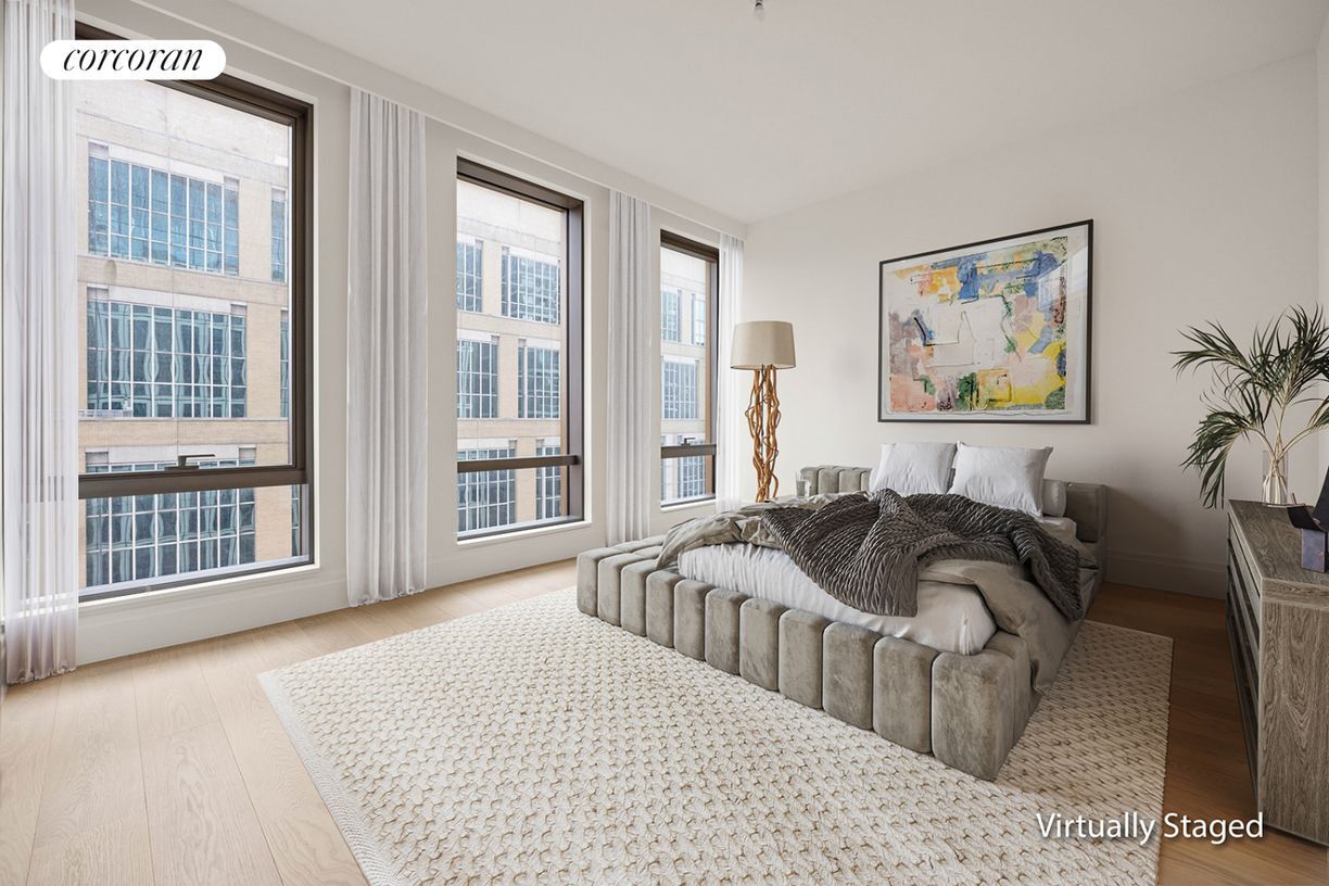 Building Photo - 56 W 66th St