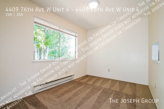 Building Photo - 4409 76th Ave W