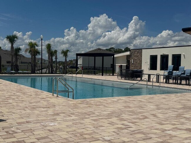 Building Photo - 371 Preston Cv Dr