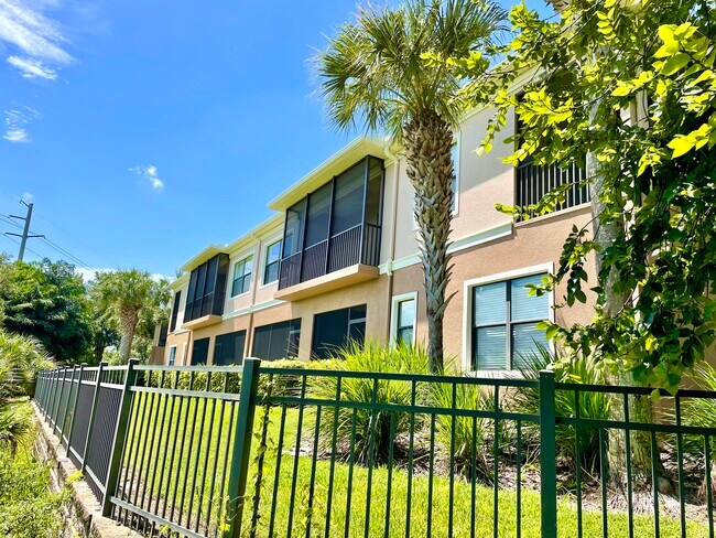 Building Photo - 7230 Hamilton Rd