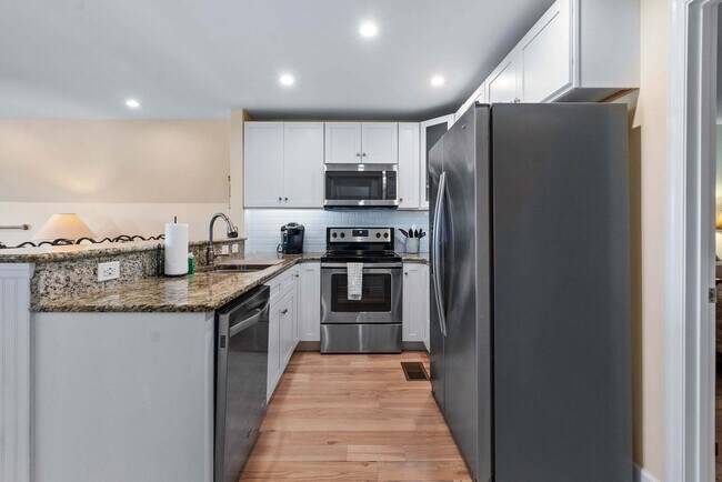 Building Photo - 123 Ferdinand Ave