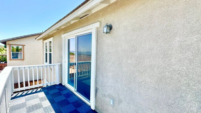 Building Photo - Wonderful Executive Style Two-Story Home in Beautiful Murrieta Oaks Community!