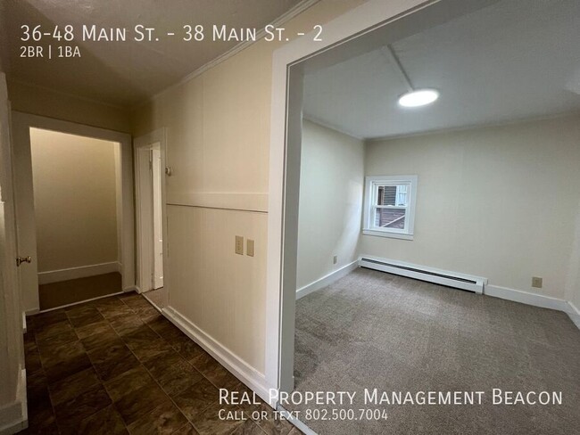 Building Photo - 36-48-48 S Main St