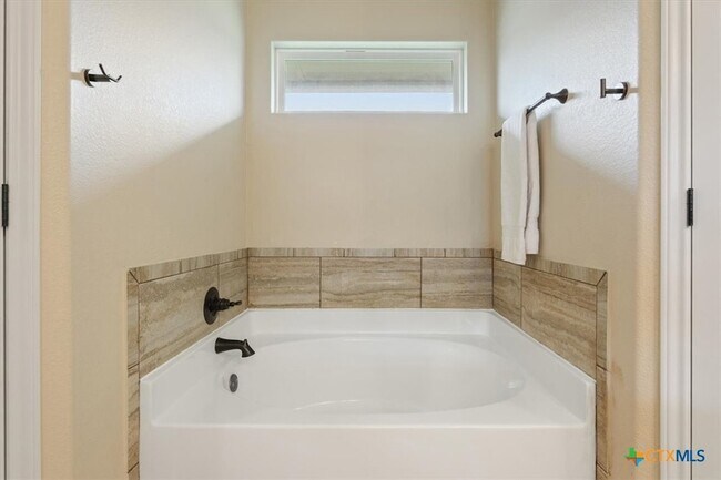 Building Photo - 2618 Bolzano Trl
