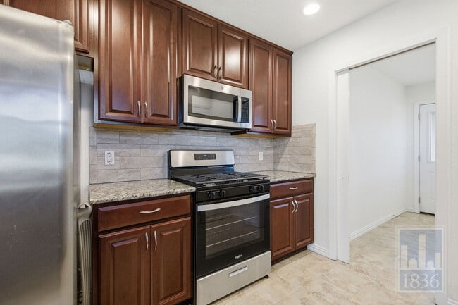 Building Photo - 4405 Terrilance Dr