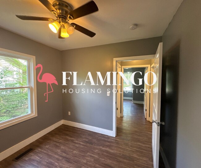 Building Photo - Cozy 2-Bedroom Home with Central Air in Dayton's Belmont Area