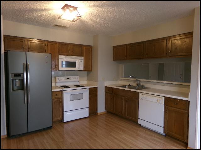 Building Photo - 1801 Mesquite Cir