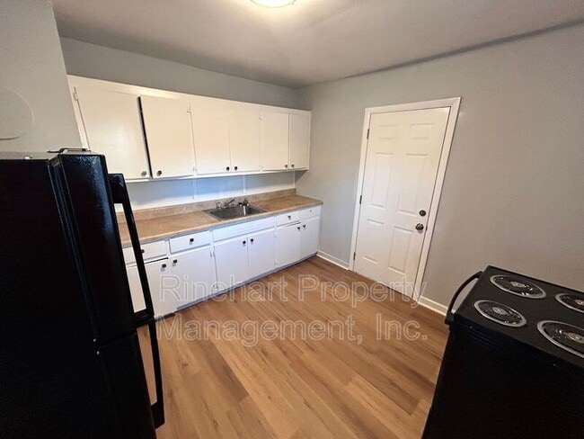 Building Photo - 412 Oates St