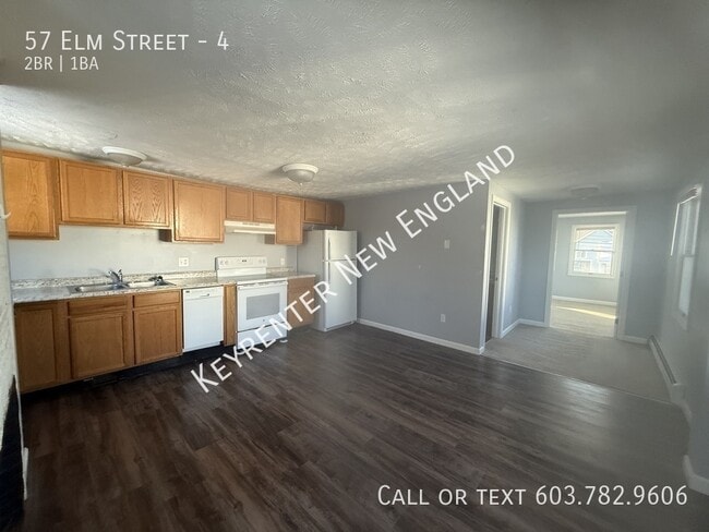 Building Photo - 57 Elm St