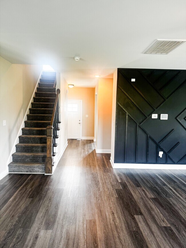 Building Photo - 182 Turkey Trot Ln