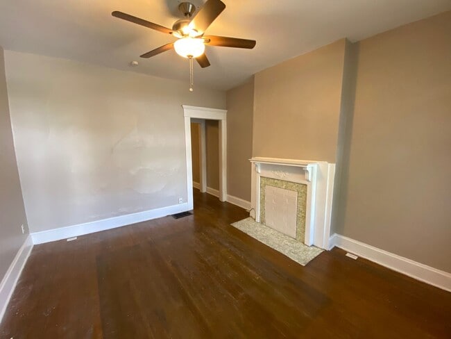 Building Photo - E Maynard Ave 215-217 YBR