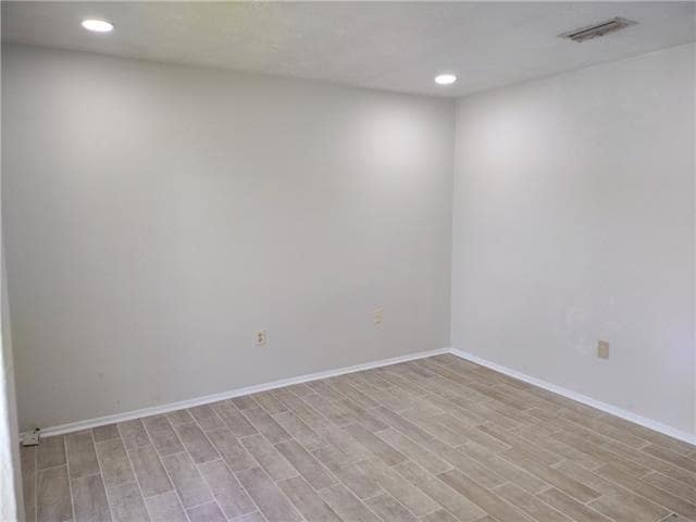 Building Photo - 3521 Kent Dr