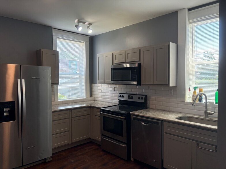 Building Photo - 4343 Arco Ave