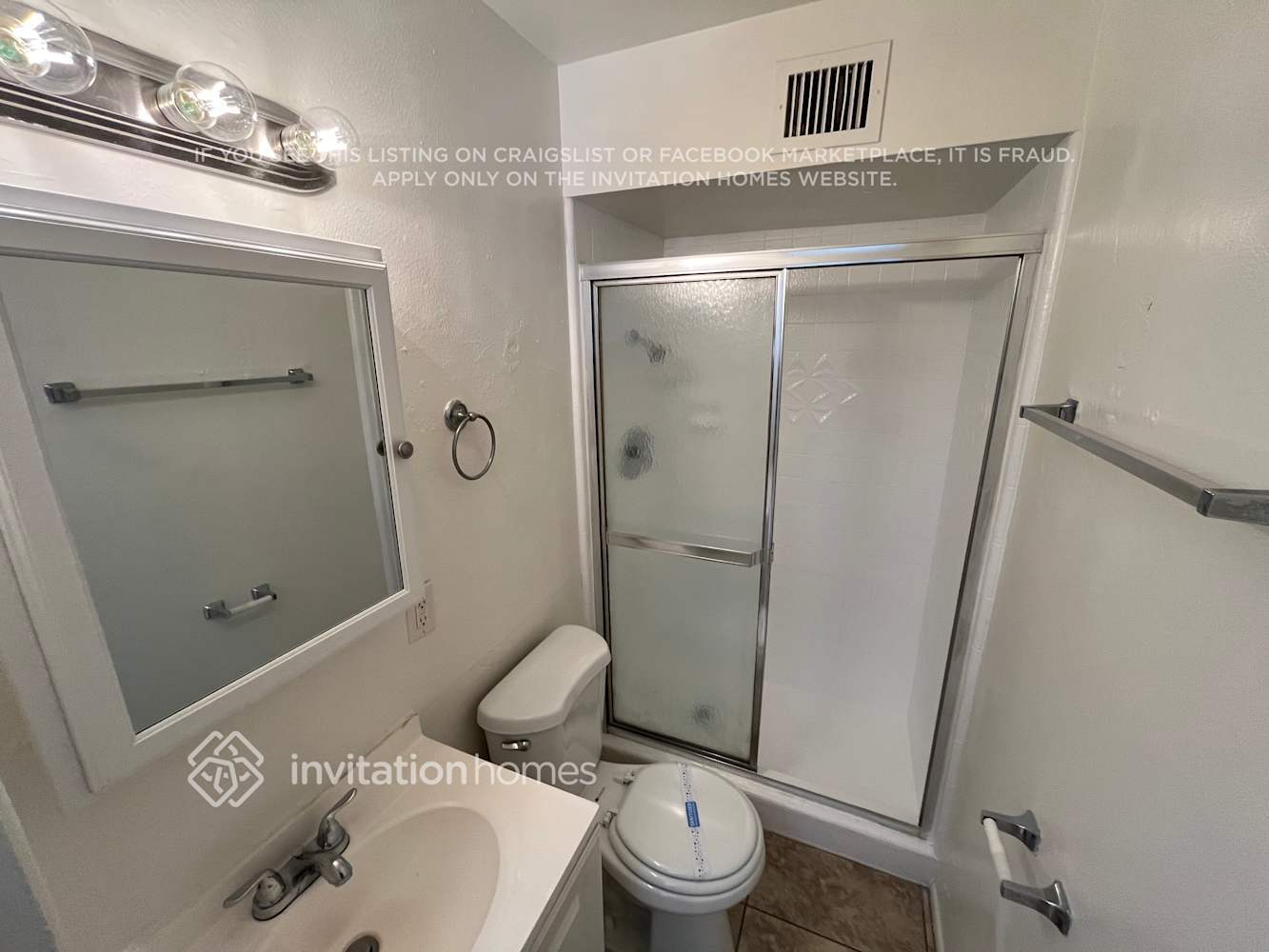 Building Photo - 4454 W Avalon Dr