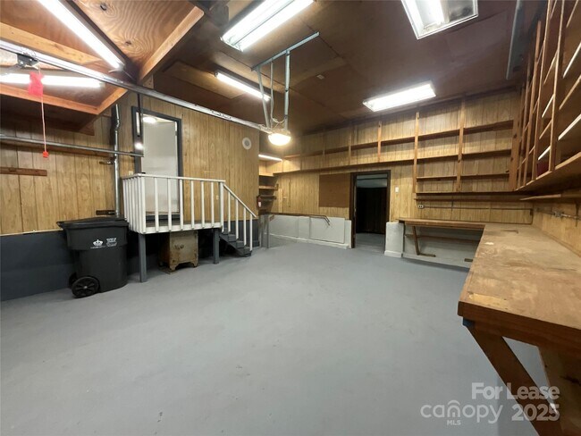 Building Photo - 7608 Zermatt Ln