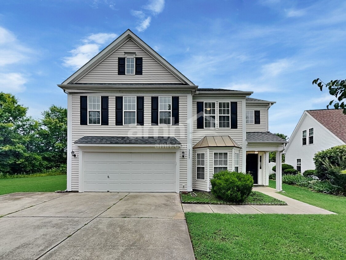 Primary Photo - 3357 Hawick Commons Dr