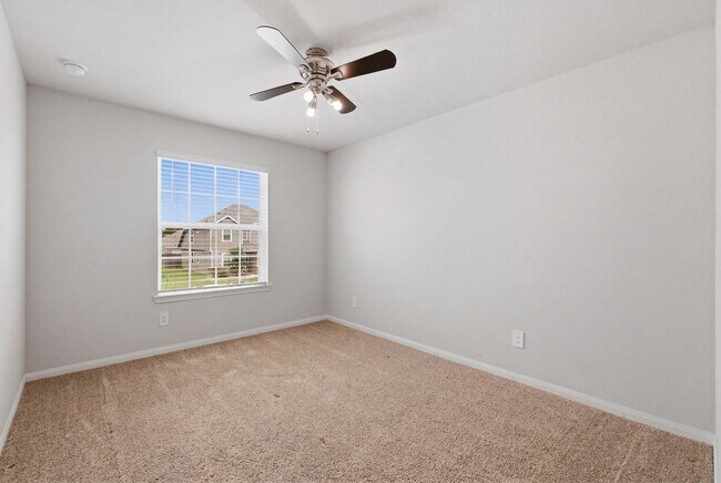 Building Photo - 988 Rice Dr