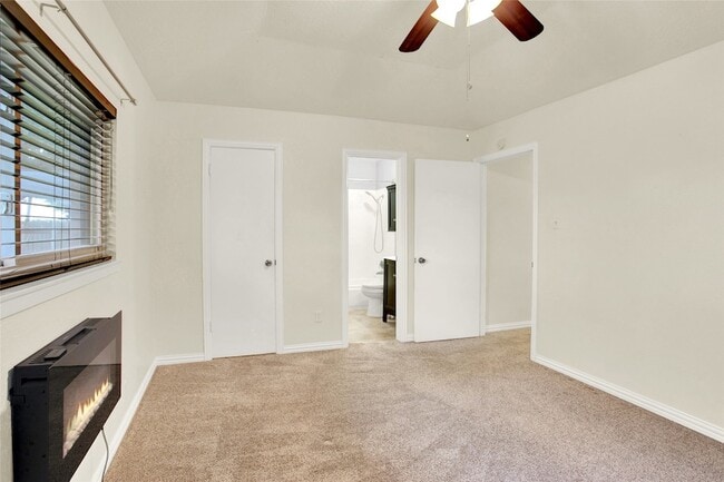 Building Photo - 6219 Silver Leaf Dr