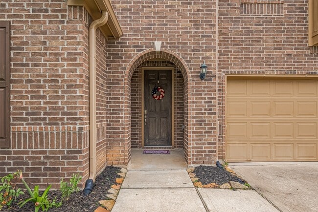 Building Photo - 1714 Clifton Hills Ln