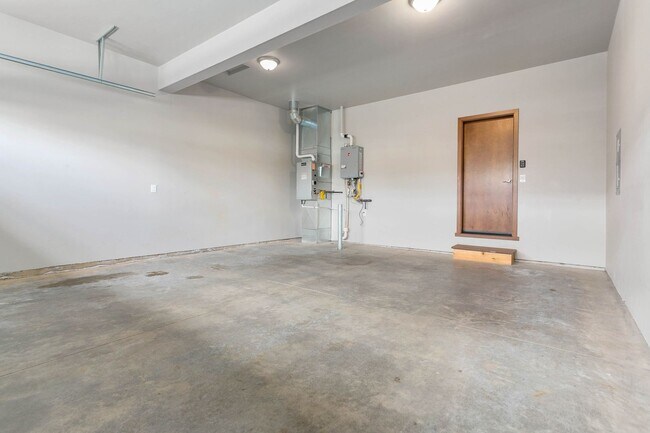 Building Photo - 313 Nooksack Ave