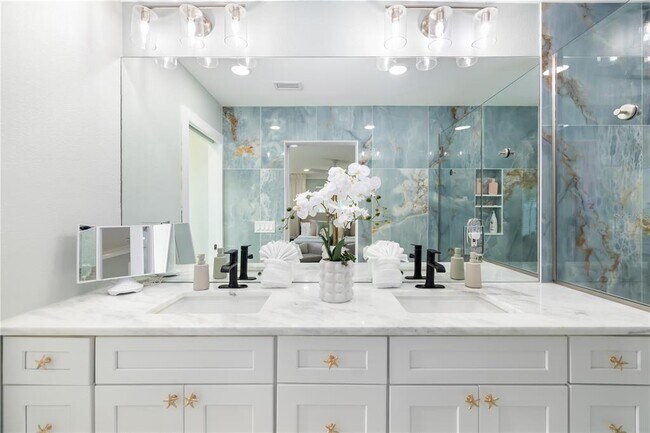 Building Photo - 3719 118th St W