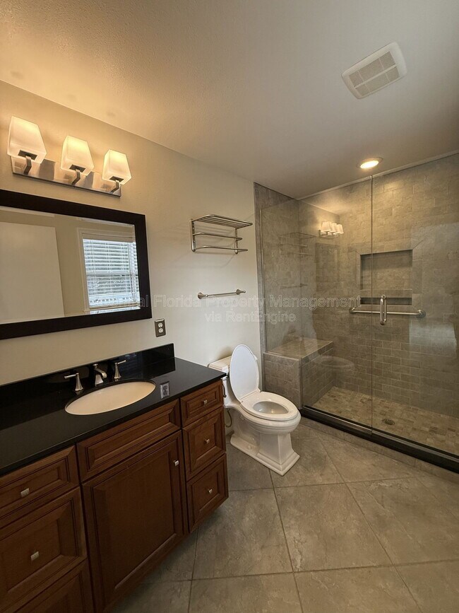 Building Photo - 103 Lake Brantley Terrace