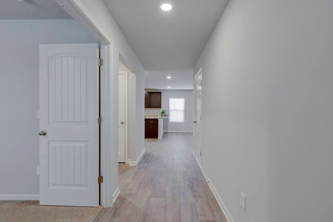 Building Photo - 380 Alyssa Lndg Dr