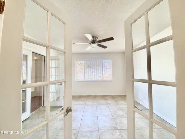 Building Photo - 308 Cabaret Dr