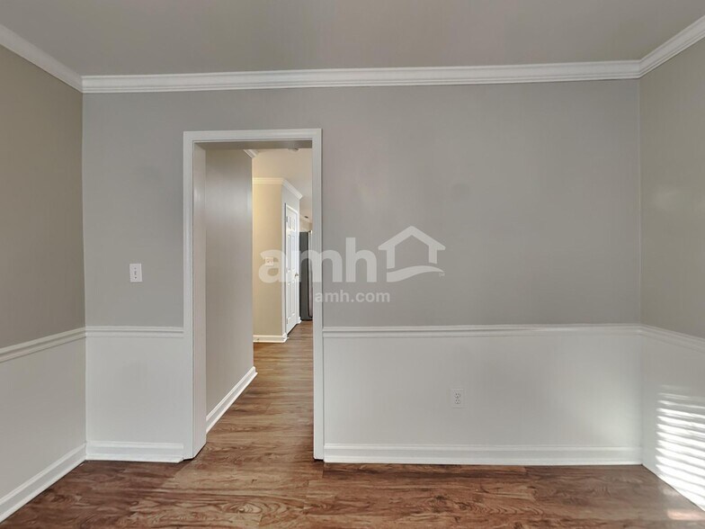 Building Photo - 103 Fair Isle Ct