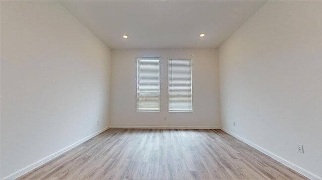 Building Photo - 27015 Coco Flower Ln
