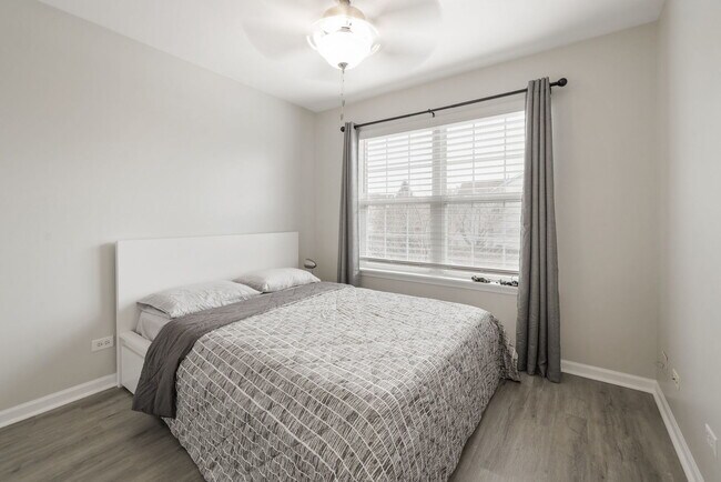 Building Photo - 3074 Renard Ln