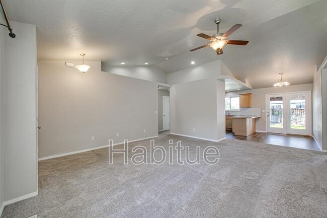 Building Photo - 13350 W Fringetree St