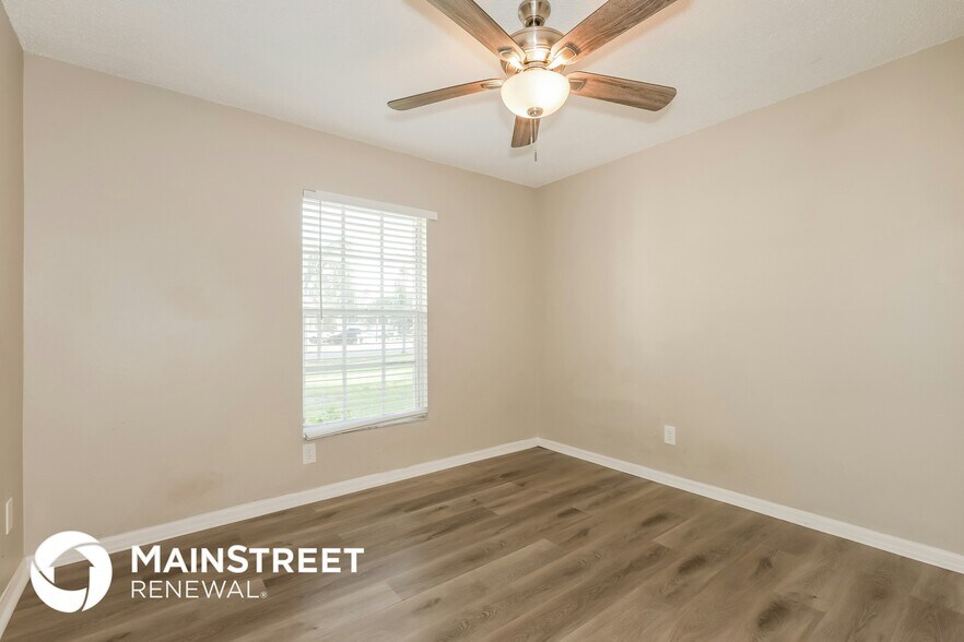 Building Photo - 11425 Wellman Dr