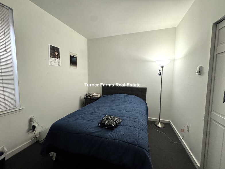 Building Photo - 774 Columbus Ave