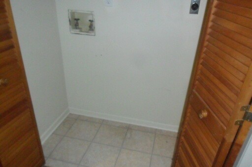 Building Photo - Great Townhome in The Cove!