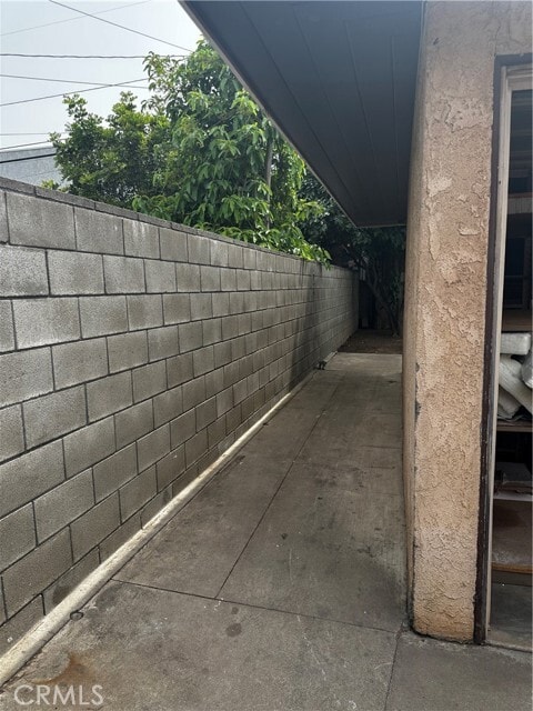 Building Photo - 15858 Cadwell St