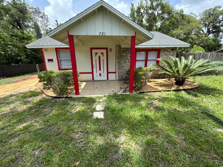 Primary Photo - 721 NW 22nd St