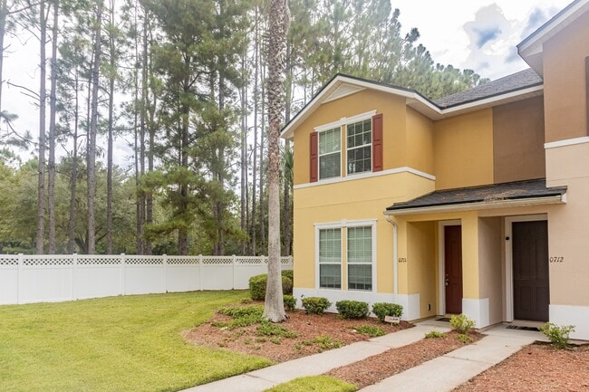 Building Photo - 625 Oakleaf Plantation Pkwy