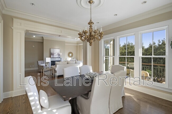 Building Photo - 1 Vendue Range